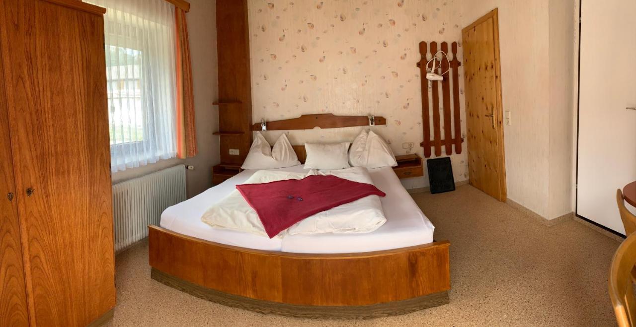 Pension Seeheim ヴァイセンゼー エクステリア 写真