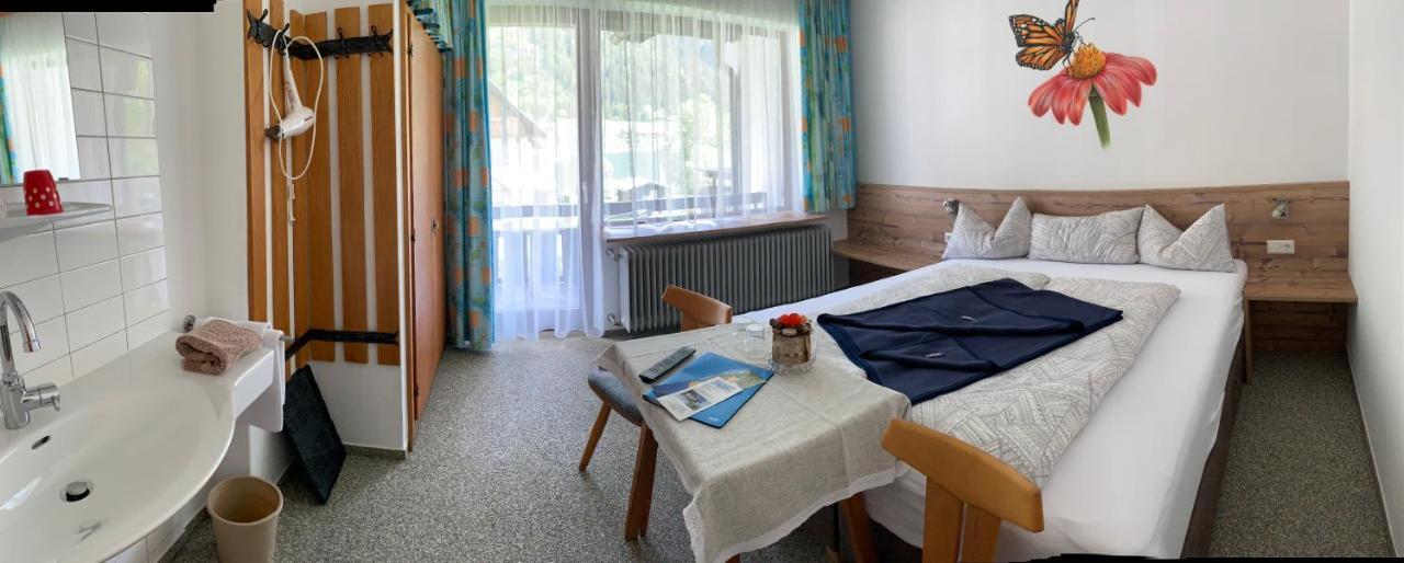 Pension Seeheim ヴァイセンゼー エクステリア 写真